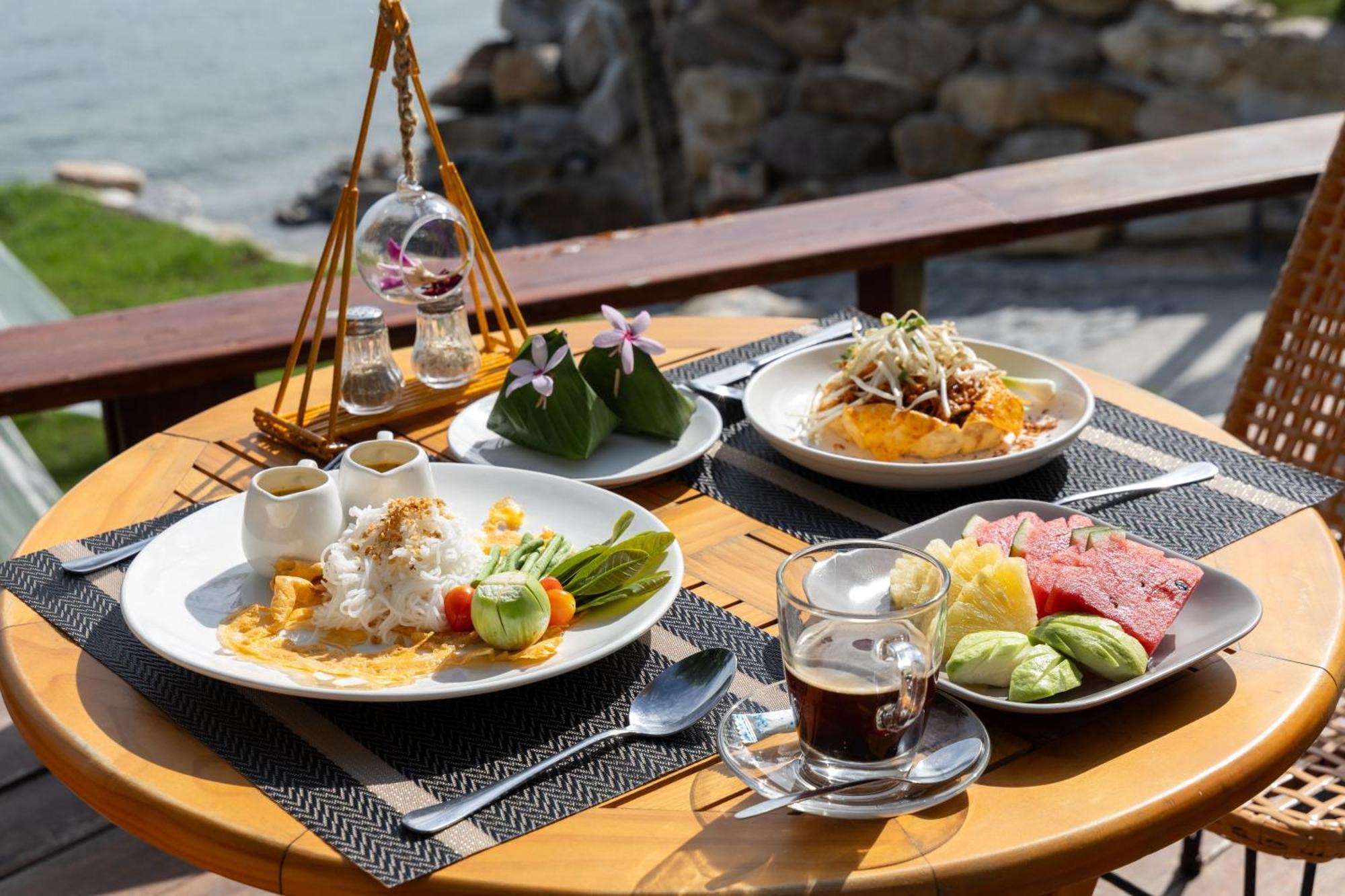 X-Sea Khanom Harbor Bay Resort Экстерьер фото