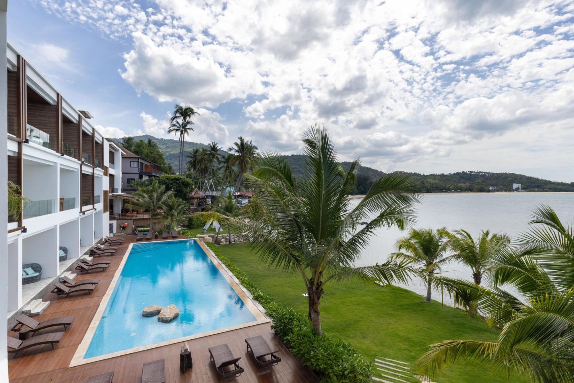 X-Sea Khanom Harbor Bay Resort Экстерьер фото