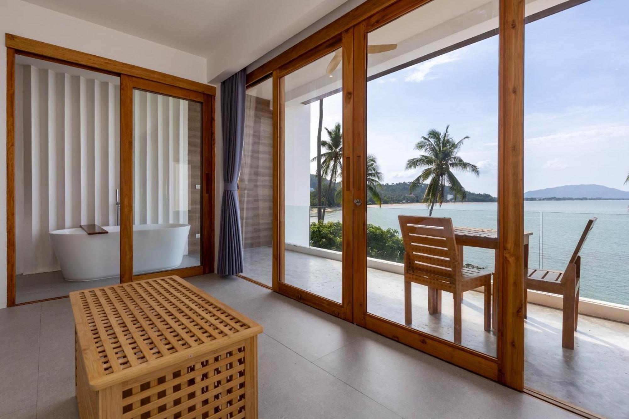 X-Sea Khanom Harbor Bay Resort Экстерьер фото