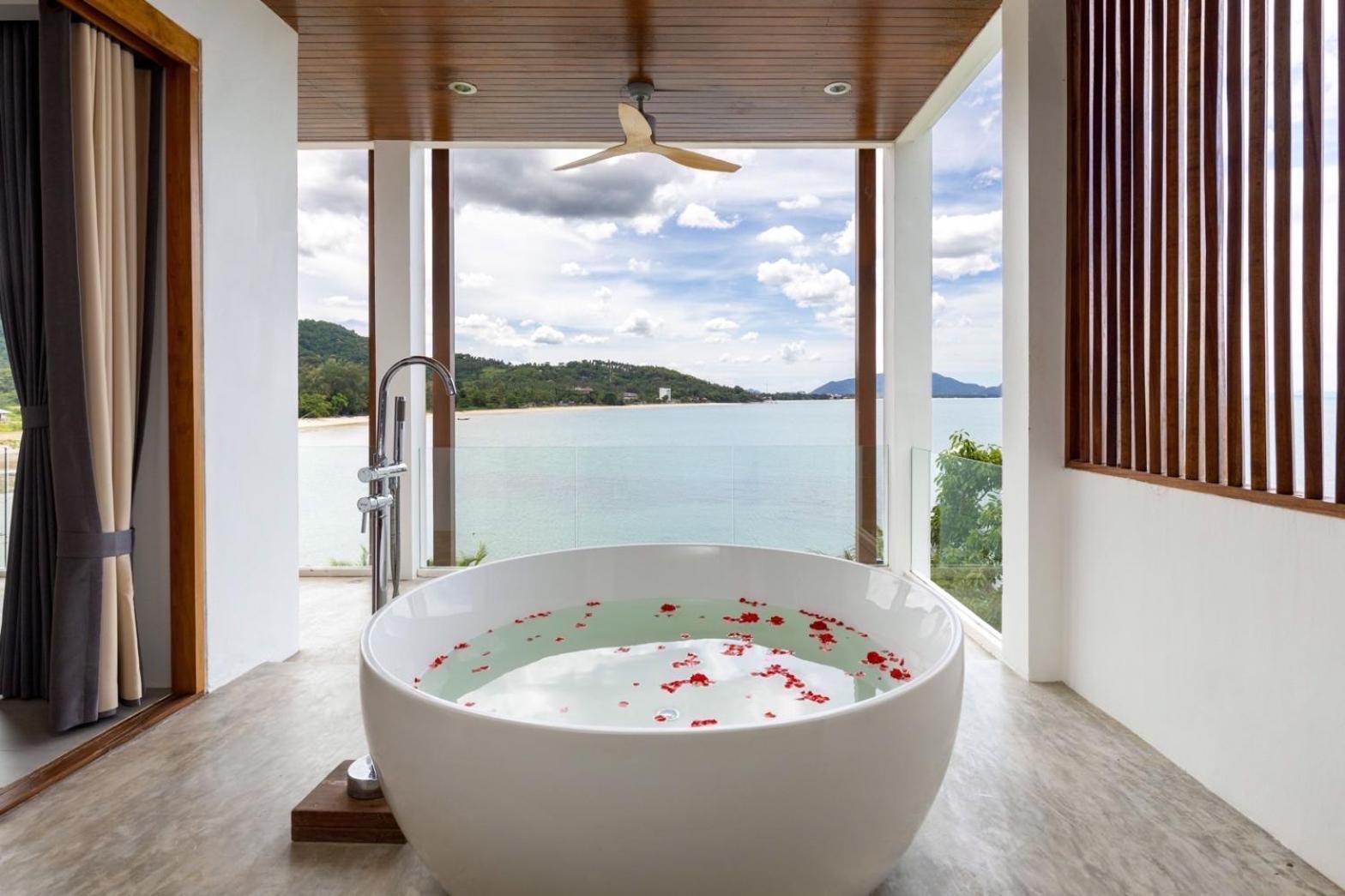 X-Sea Khanom Harbor Bay Resort Экстерьер фото