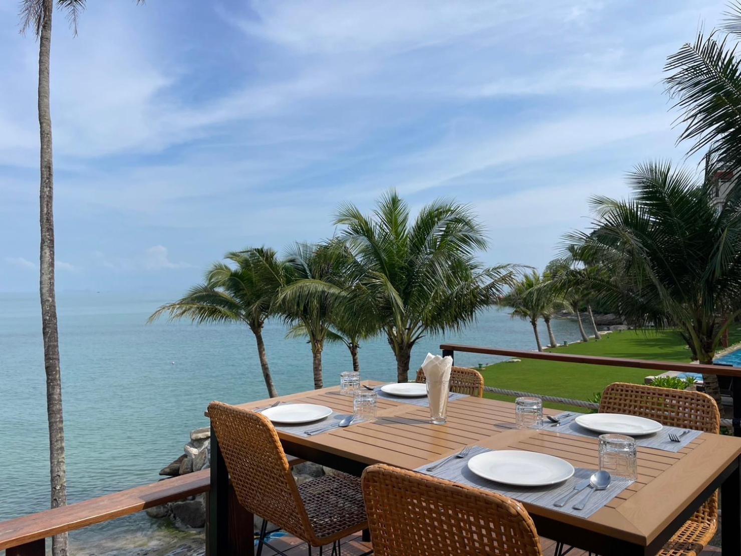 X-Sea Khanom Harbor Bay Resort Экстерьер фото