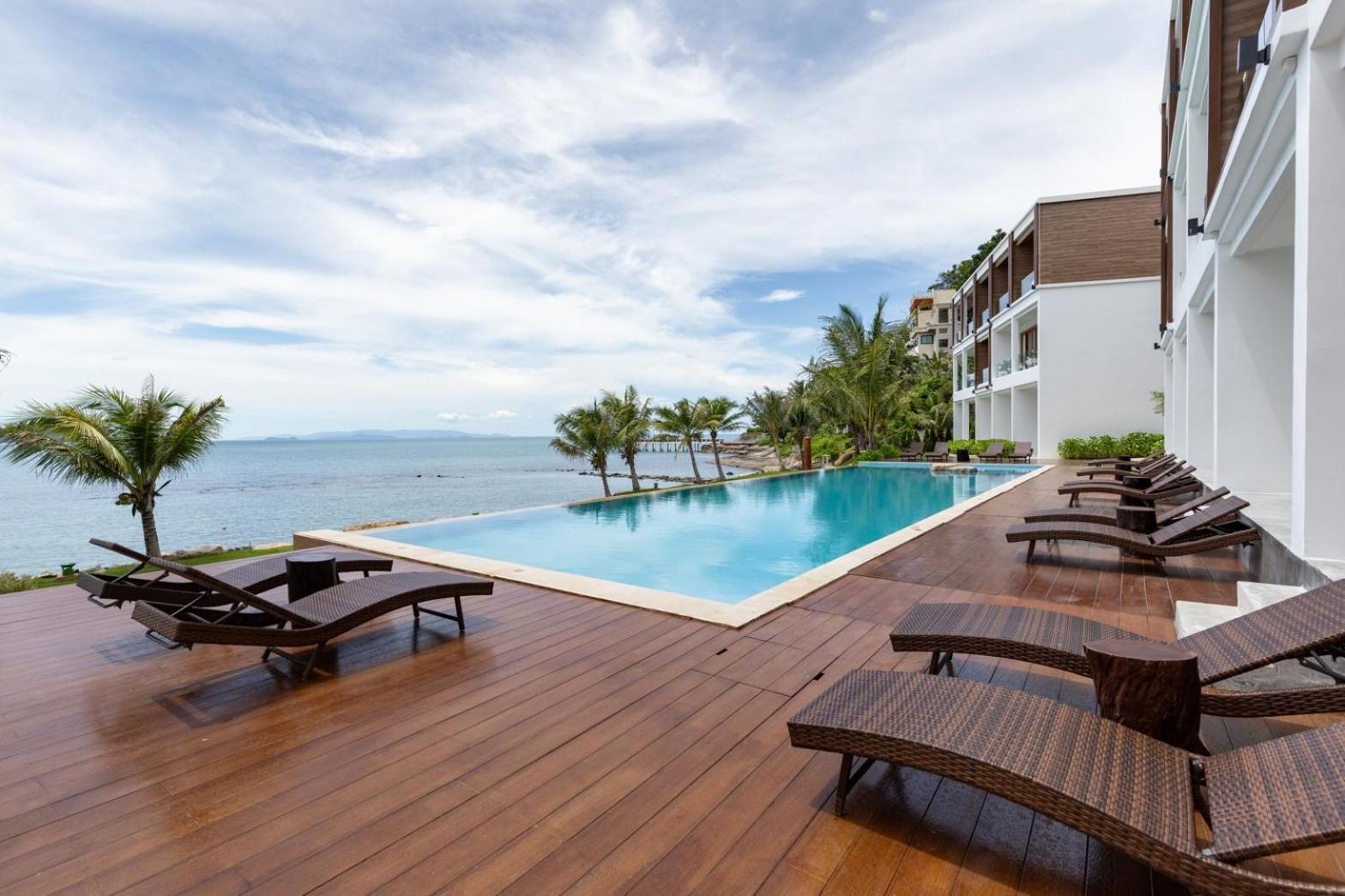 X-Sea Khanom Harbor Bay Resort Экстерьер фото